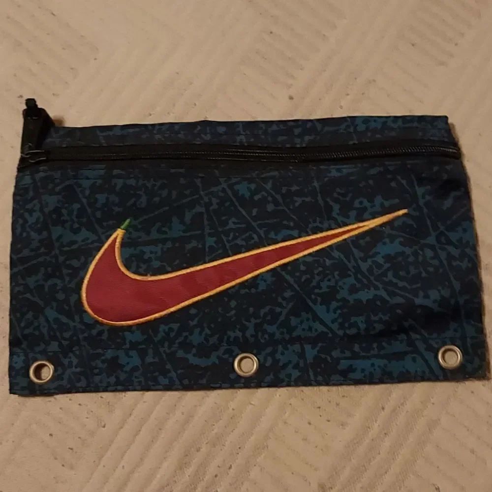 Vintage Nike Swoosh 3 Ring Binder Pouch